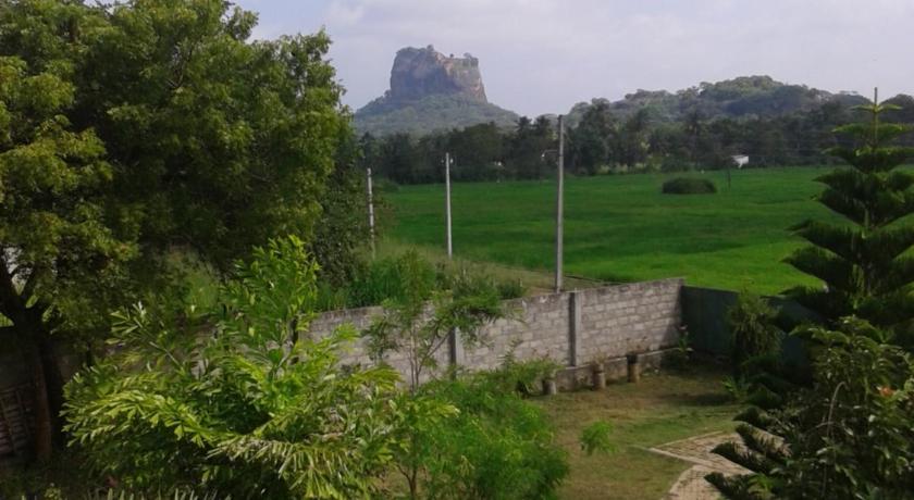 Water Guest Sigiriya - Breathtaking View photo