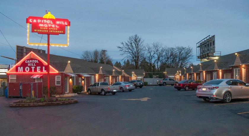 Capitol Hill Motel photo