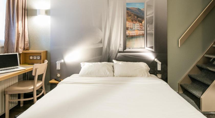 B&B Hotel Grenoble Universite