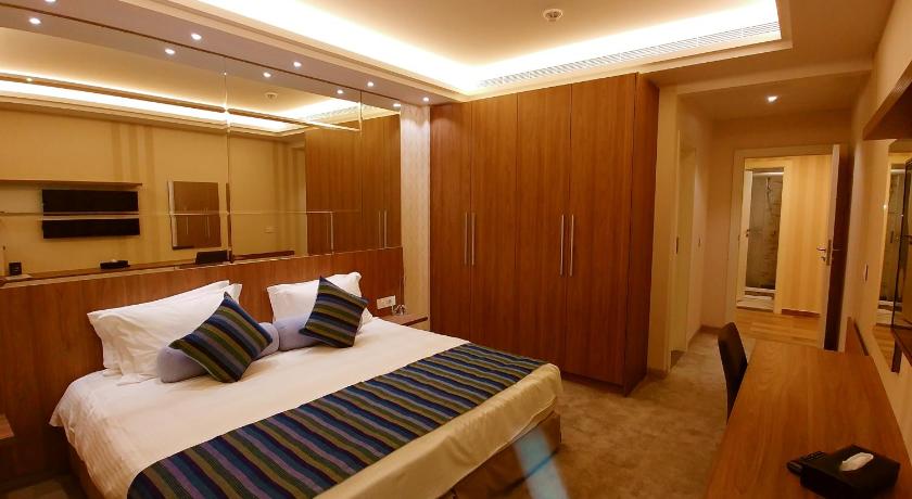 Image of Ambassador Suite 0