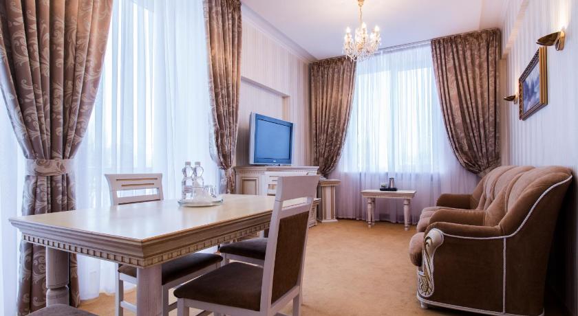 Ukraine Hotel - main image