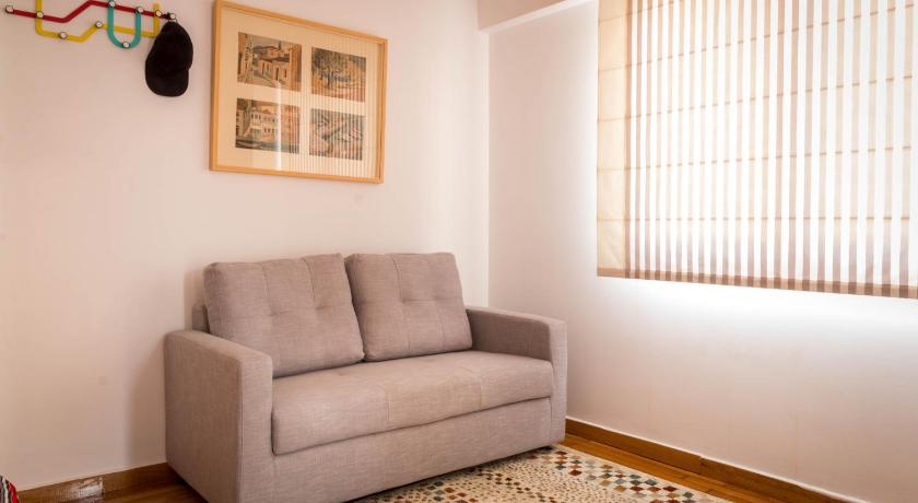 Martin’s Akropolis loft photo