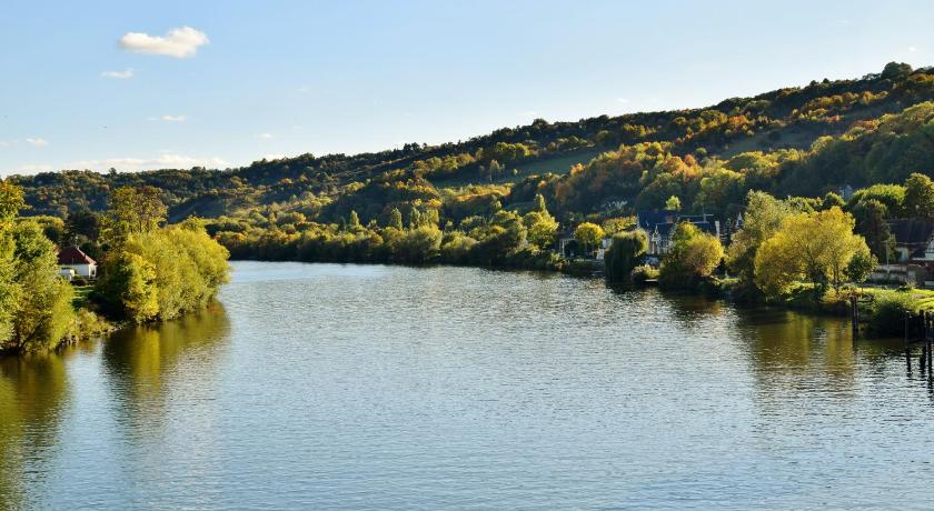Logis Hostellerie Saint Pierre