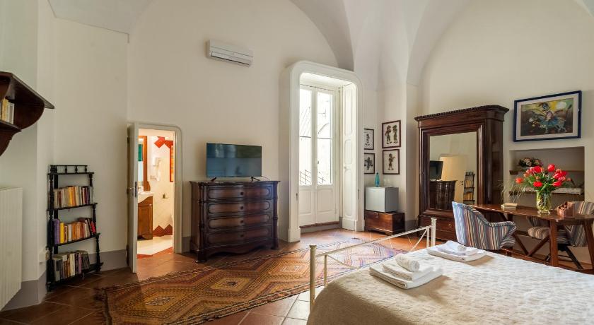 Image of Double Room with Terrace 3