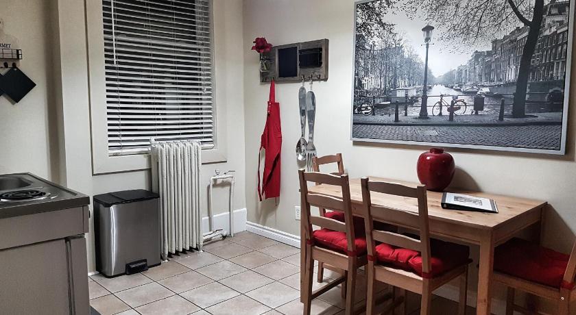 Cozy 2-Bedroom Apartment #25 by Amazing Property Rentals — Hotel in Gatineau (QC)