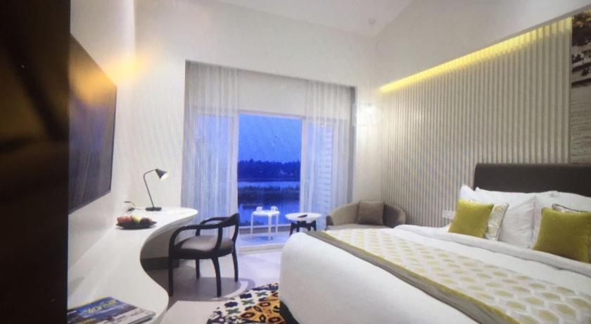 Image of Double Room with River View 1