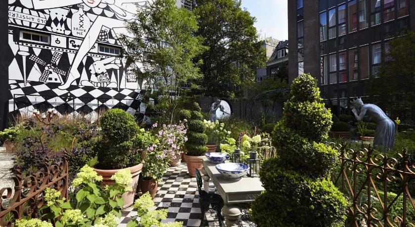 Image of 1 KING BED GARDEN VIEW 5