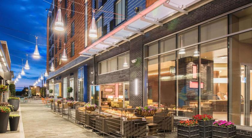 Hyatt Place Cleveland/westlake/crocker Park photo
