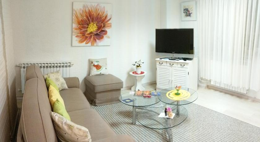Studio Apartment Unity — Hotel in Zagreb