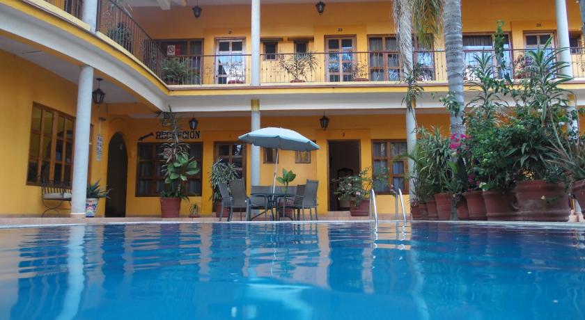 Hotel Plaza del Sol photo