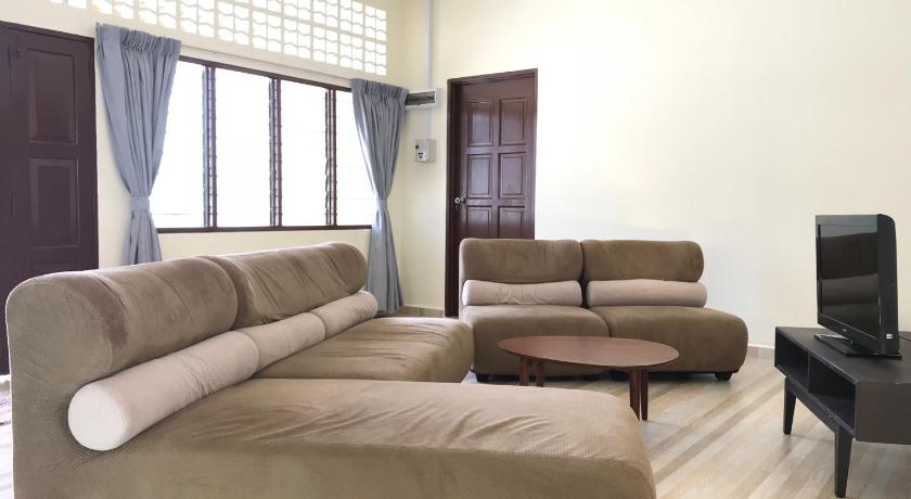SingSport Holiday House — Hotel in Mersing