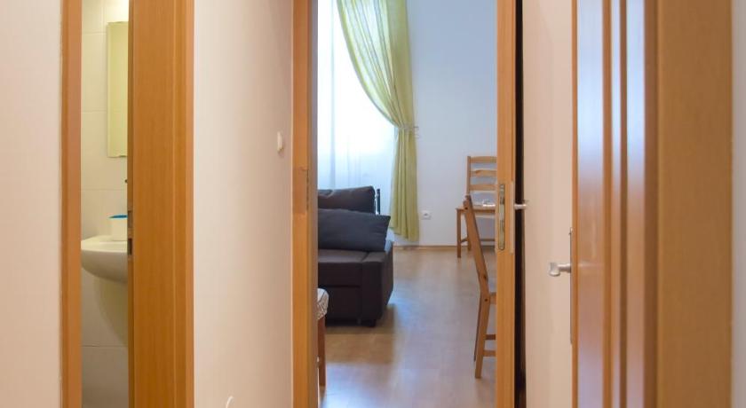 Modern Apartments Opatovicka photo