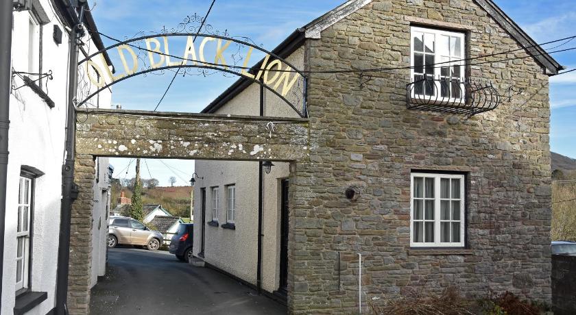 The Old Black Lion | Hay-on-Wye 2023 UPDATED DEALS £98, HD Photos & Reviews