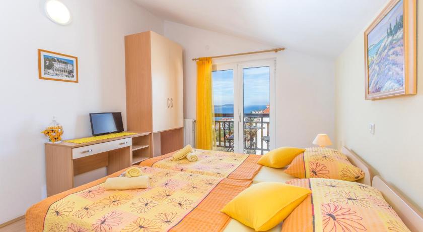 Apartments and Rooms Ivanovic — Hotel in Hvar
