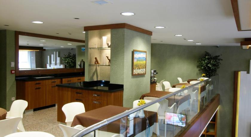 Bella Hotel - main image