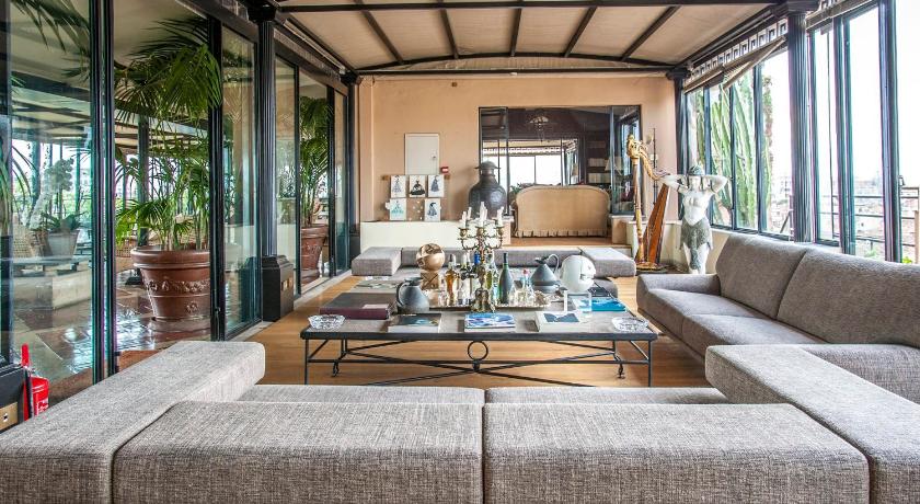 ローマ Grand Hotel Plaza 5つ星 ホテル 施設