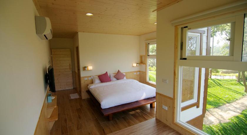 Image of Quadruple Room with Mountain View 0