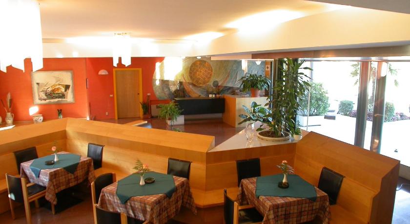Hotel La Pergola photo