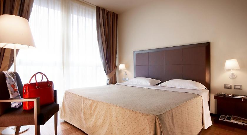 Modena Hotel Real Fini Baia Del Re 4-Star Hotel suite
