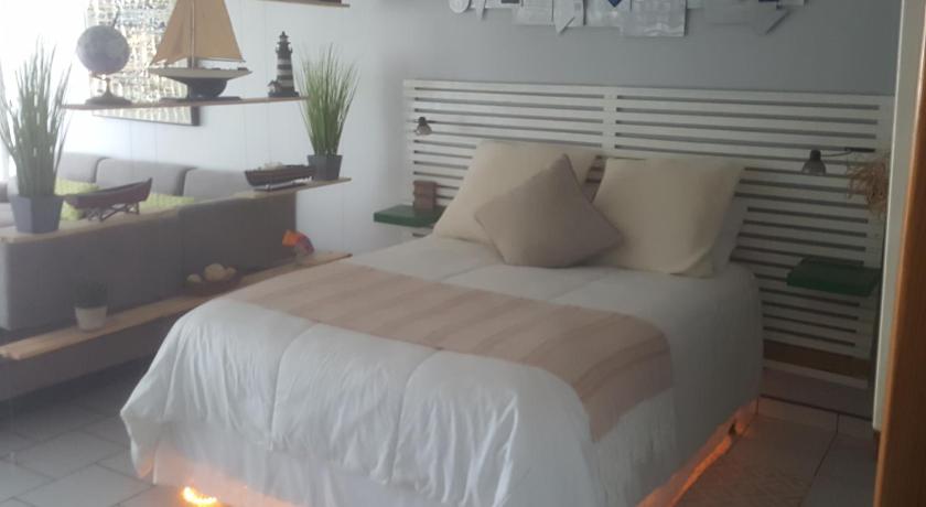 Cozy Apartment, Ocean Front photo