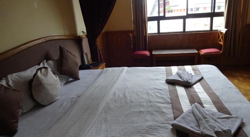 Hotel Royal Residency - image 18