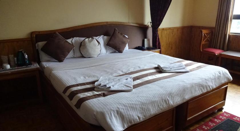 Hotel Royal Residency - image 13