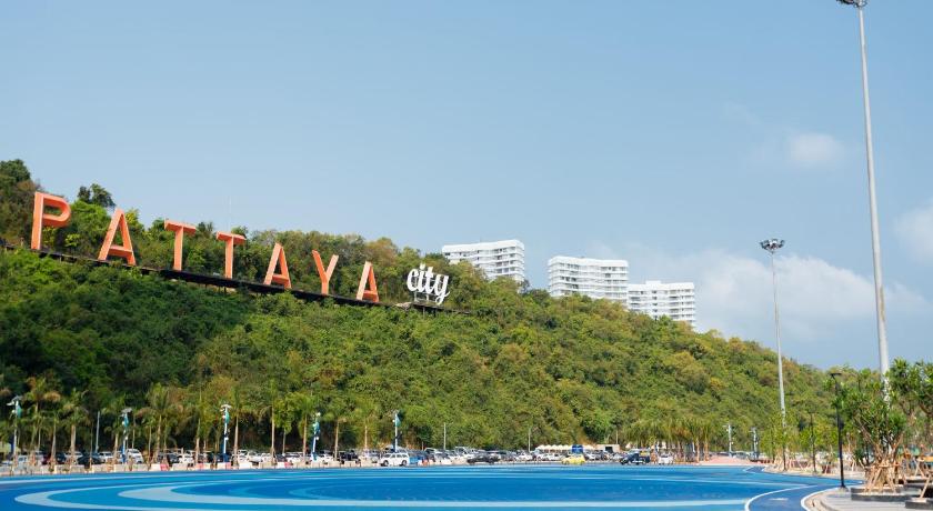 Unixx South Pattaya by GV - image 17