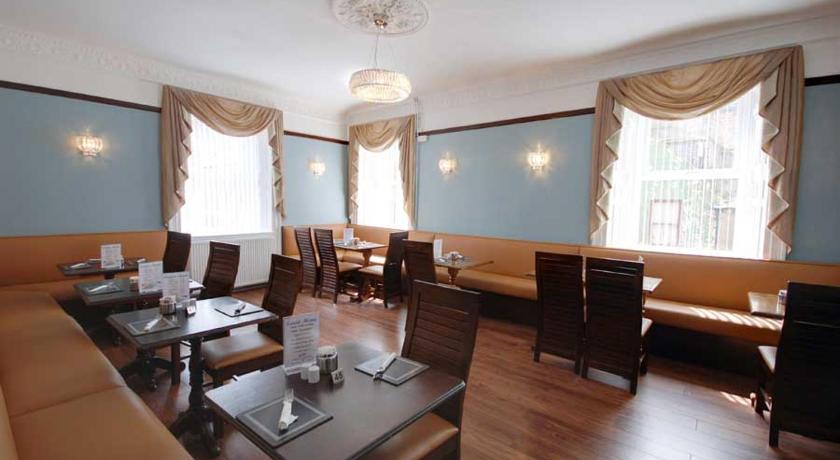 Waverley Hotel photo