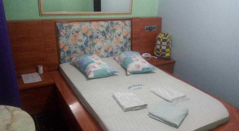 Image of Standard Double Room 2