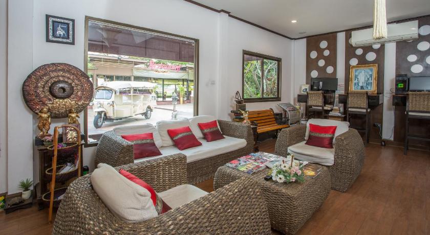 Ploy Khumthong Boutique Resort photo