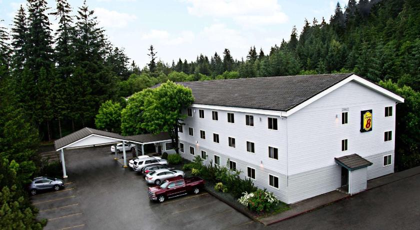Super 8 By Wyndham Juneau photo