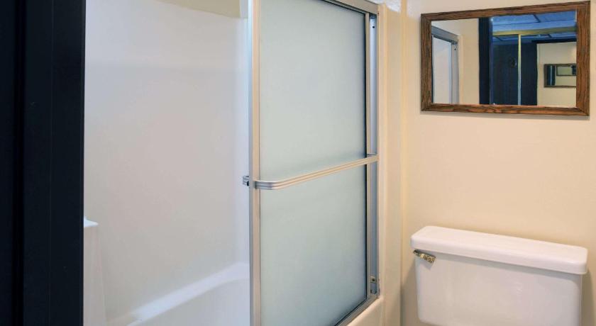 Travelodge by Wyndham Ocean Front photo