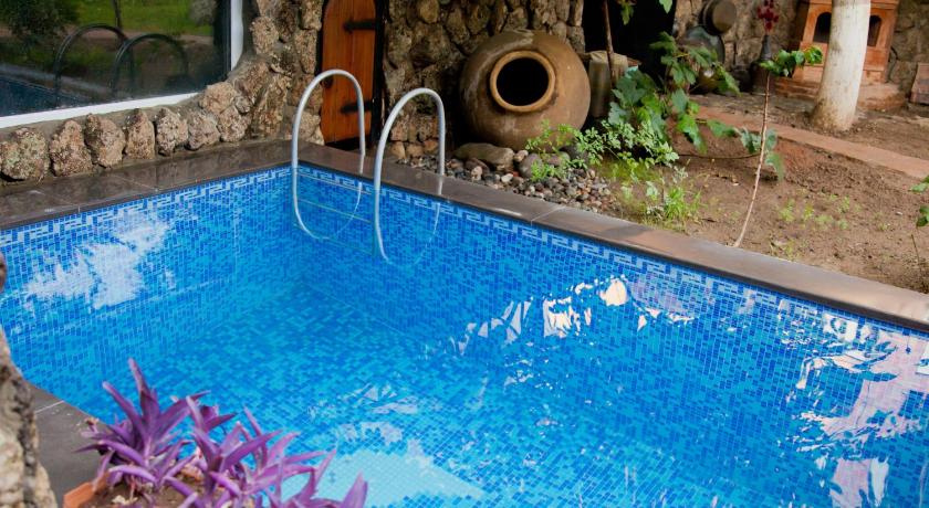 Hin Yerevantsi Hotel photo