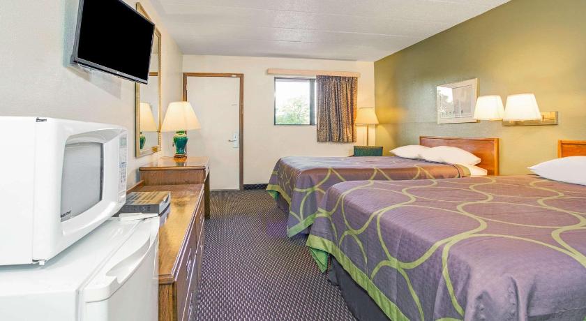 Super 8 By Wyndham Fort Mitchell Cincinnati Area