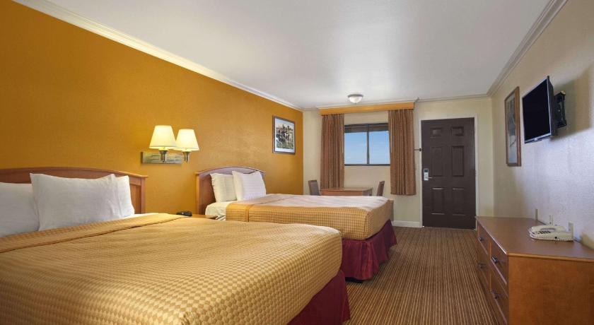 Travelodge by Wyndham Lemoore Near Naval Air Station