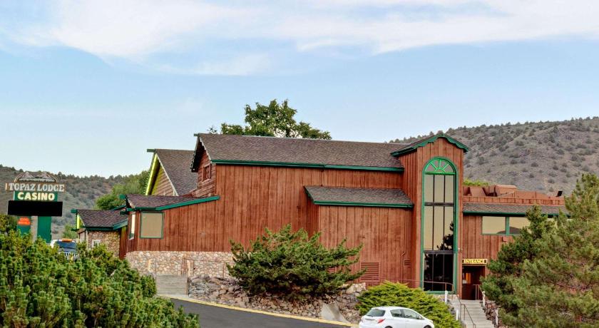Topaz Lodge photo