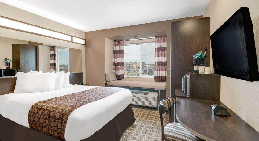 Microtel Inn & Suites by Wyndham Williston