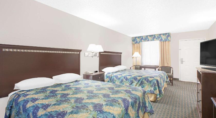 Super 8 By Wyndham Corpus Christi