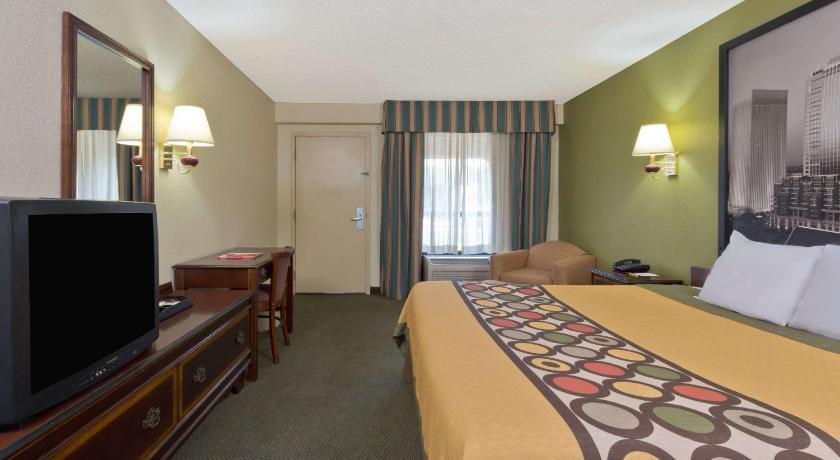 Super 8 By Wyndham Huntersville/Charlotte Area