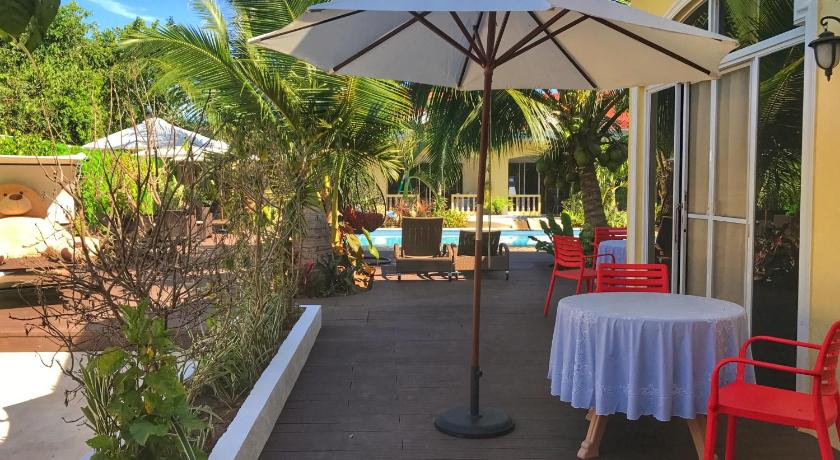 Nora's Place Boutique Resort - image 4