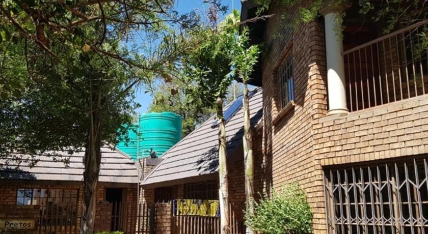 Big Boma Guest House — Hotel in Lydenburg