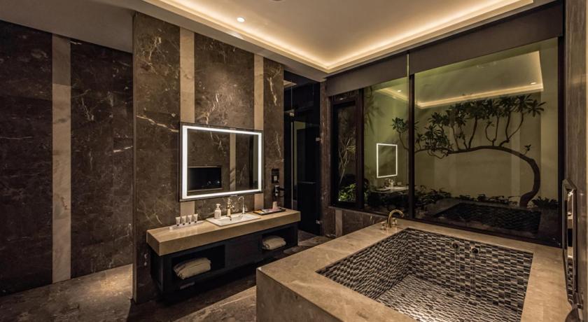 Image of Superior Double Room (Check in after 23:00) 14