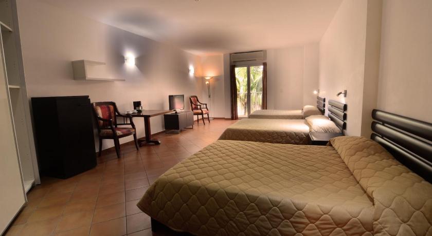 Hotel RDG photo