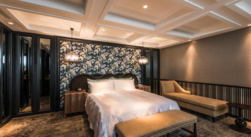 Image of Standard Double Room (Check-in after 23:00) 12