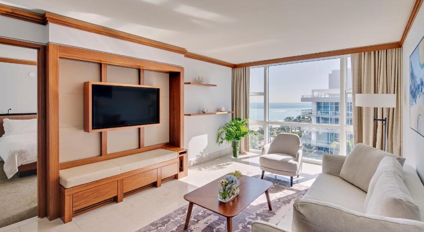 Carillon Miami Wellness Resort