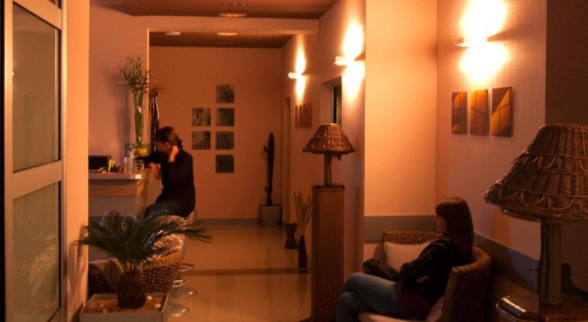 Apartments Iwa Centar photo
