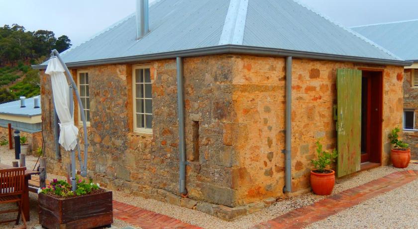 Morialta Barns — Hotel in Adelaide