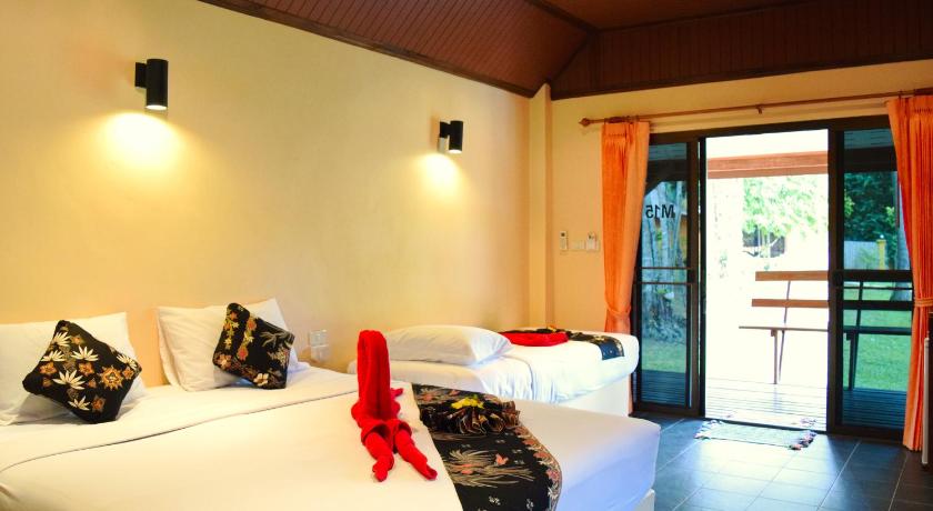 Image of Triple Bungalow 8