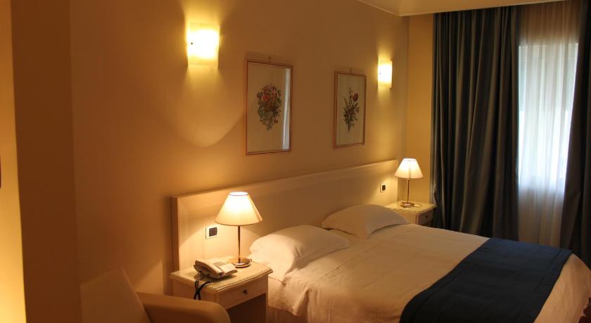 Quadruple Room, Hotel Alba in Cassino