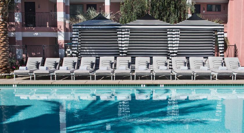 Sands Hotel and Spa photo